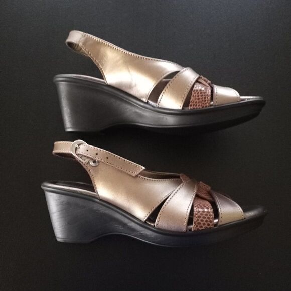 SPRING STEP ADORABLE SANDAL SHOES BRONZE SIZE 38  SIZE US: 7.5 - 8 - Picture 4 of 15